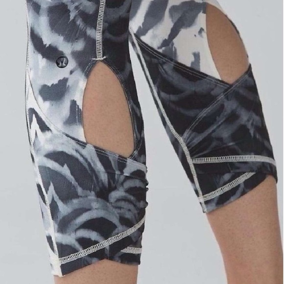 Lululemon Wunder Under Dance Pant Size 12 - Picture 11 of 12